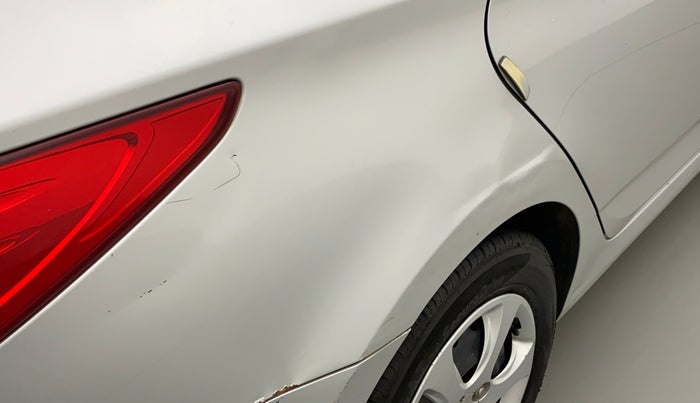 2012 Hyundai Verna FLUIDIC 1.4 VTVT, Petrol, Manual, 62,891 km, Right quarter panel - Minor scratches