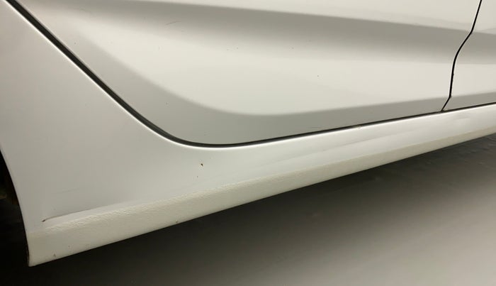 2012 Hyundai Verna FLUIDIC 1.4 VTVT, Petrol, Manual, 62,891 km, Right running board - Slightly dented