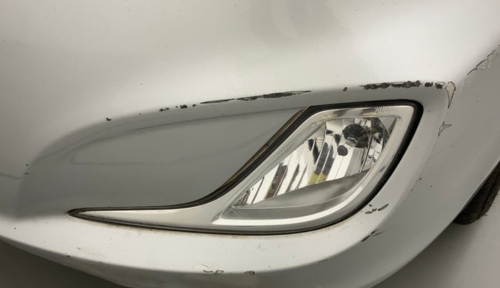 2012 Hyundai Verna FLUIDIC 1.4 VTVT, Petrol, Manual, 62,891 km, Left fog light - Not fixed properly