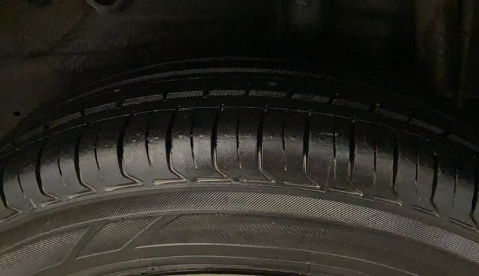 2018 Maruti Celerio VXI CNG, CNG, Manual, 79,594 km, Left Rear Tyre Tread