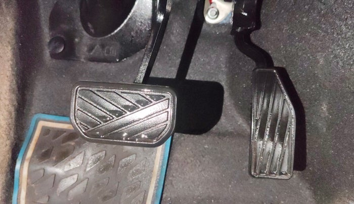 2024 Maruti New Wagon-R VXI 1.0 AMT, Petrol, Automatic, 3,551 km, Pedals