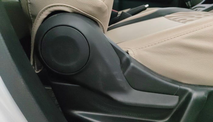 2024 Maruti New Wagon-R VXI 1.0 AMT, Petrol, Automatic, 3,551 km, Driver Side Adjustment Panel