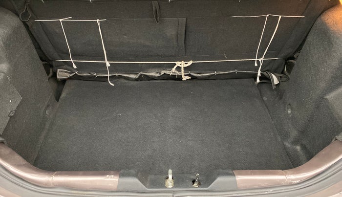 2017 Tata Tiago XZ 1.2 REVOTRON, Petrol, Manual, 34,743 km, Boot Inside