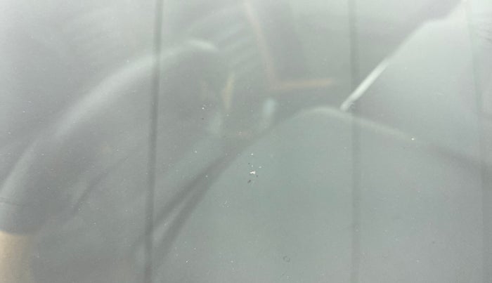 2017 Tata Tiago XZ 1.2 REVOTRON, Petrol, Manual, 34,743 km, Front windshield - Minor spot on windshield