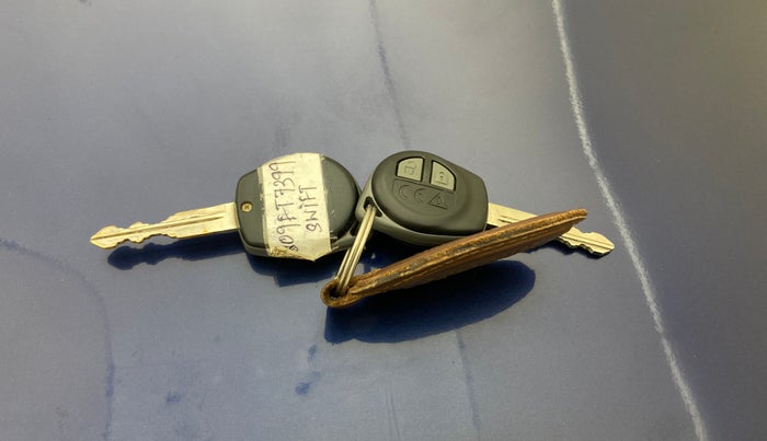 2021 Maruti Swift VXI, Petrol, Manual, 1,16,538 km, Key Close Up