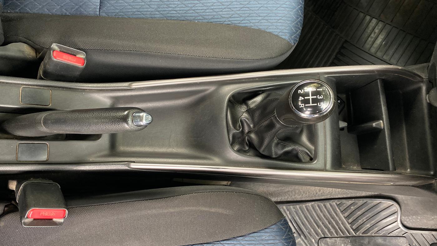 2019 Maruti Baleno ZETA PETROL 1.2, CNG, Manual, 71,622 km, Gear Lever