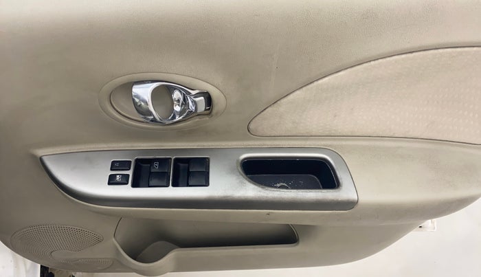 2014 Nissan Micra XV CVT, Petrol, Automatic, 1,02,505 km, Driver Side Door Panels Control