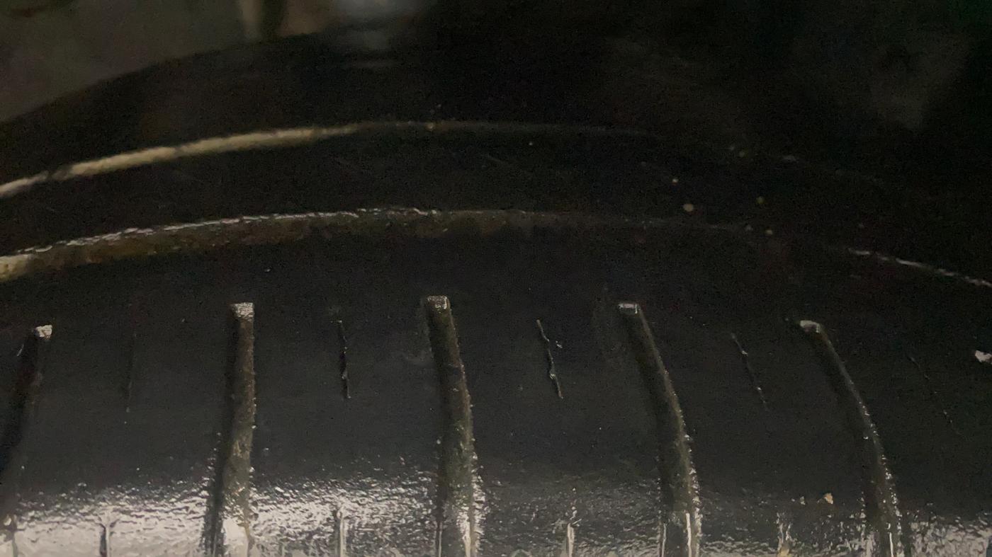 2014 Nissan Micra XV CVT, Petrol, Automatic, 1,02,607 km, Right Front Tyre Tread