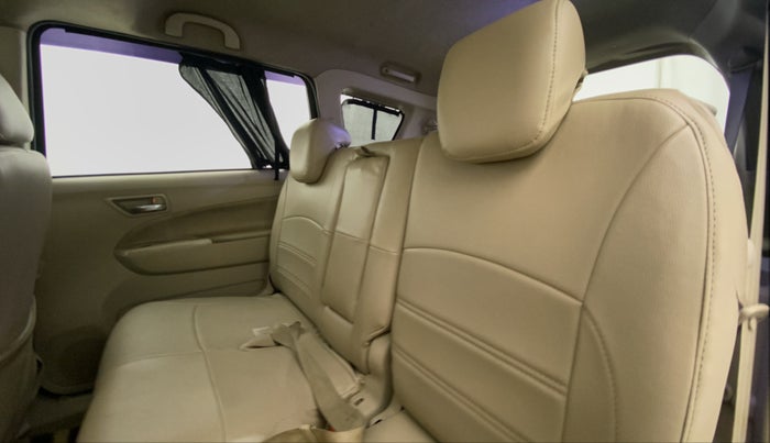2017 Maruti Ertiga VXI CNG, CNG, Manual, 85,889 km, Right Side Rear Door Cabin