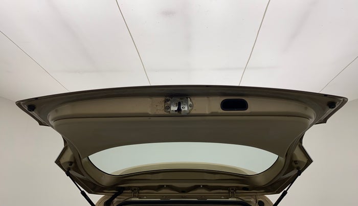 2017 Maruti Ertiga VXI CNG, CNG, Manual, 85,889 km, Boot Door Open