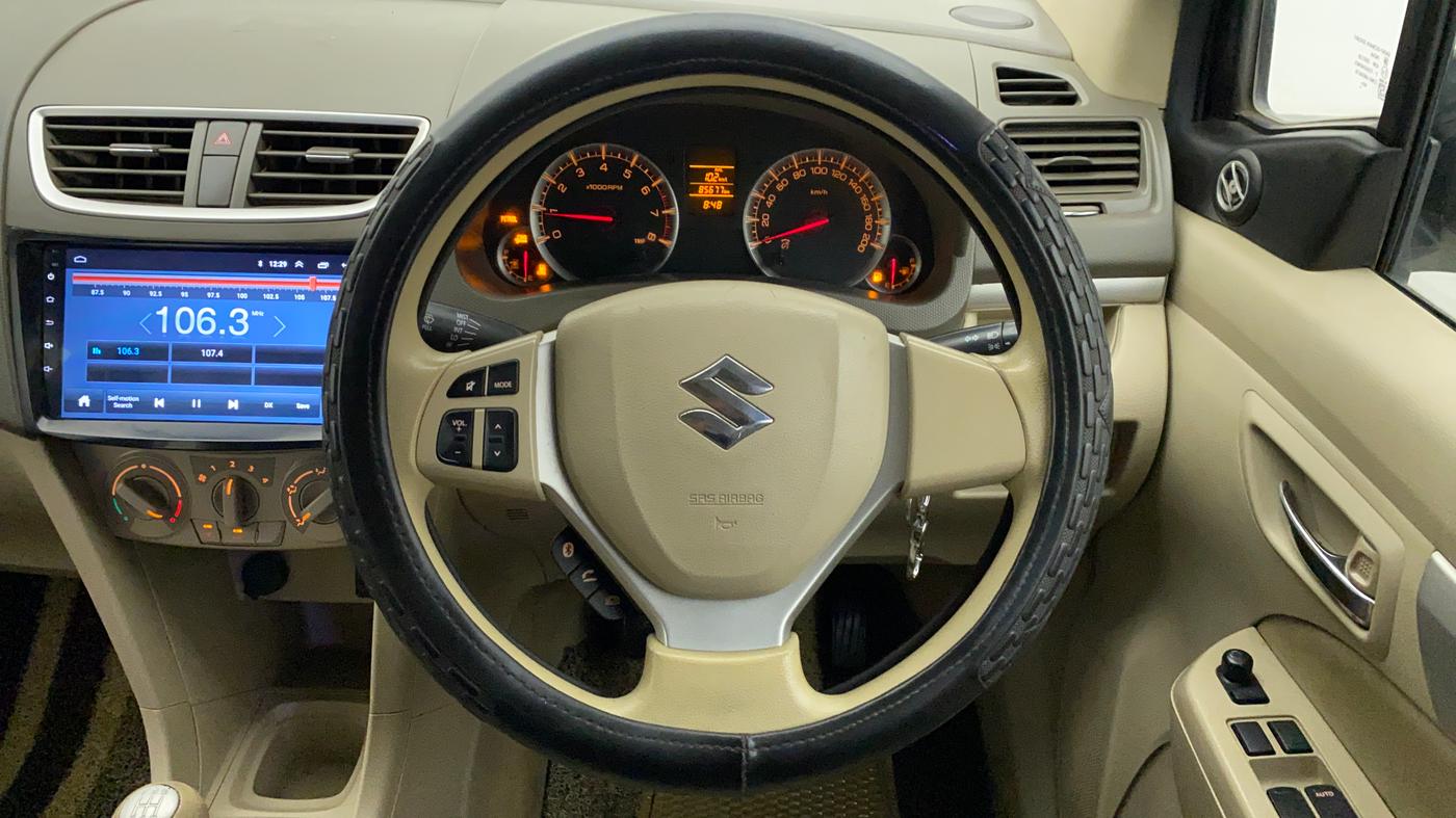 2017 Maruti Ertiga VXI CNG, CNG, Manual, 85,889 km, Steering Wheel Close Up