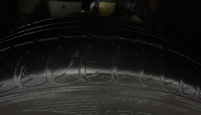 2021 Ford Ecosport AMBIENTE 1.5L DIESEL, Diesel, Manual, 54,271 km, Left Front Tyre Tread