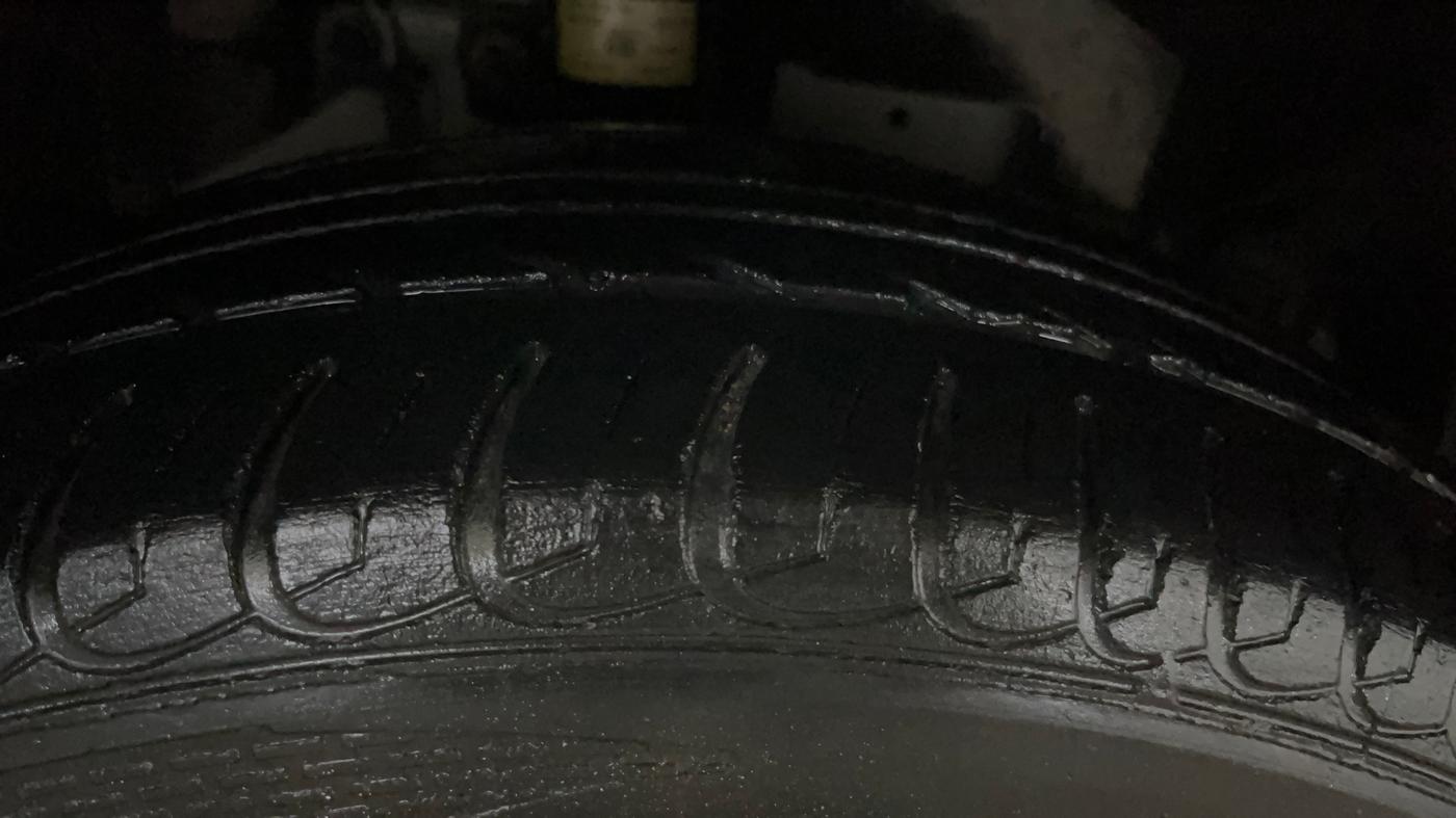 2021 Ford Ecosport AMBIENTE 1.5L DIESEL, Diesel, Manual, 54,329 km, Right Front Tyre Tread