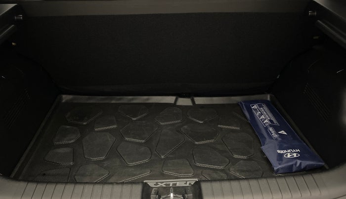 2025 Hyundai EXTER EX 1.2 MT, Petrol, Manual, 9,172 km, Boot Inside