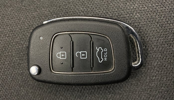 2025 Hyundai EXTER EX 1.2 MT, Petrol, Manual, 9,172 km, Key Close Up