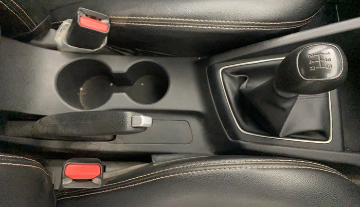 2016 Hyundai Elite i20 MAGNA 1.2, Petrol, Manual, 68,619 km, Gear Lever