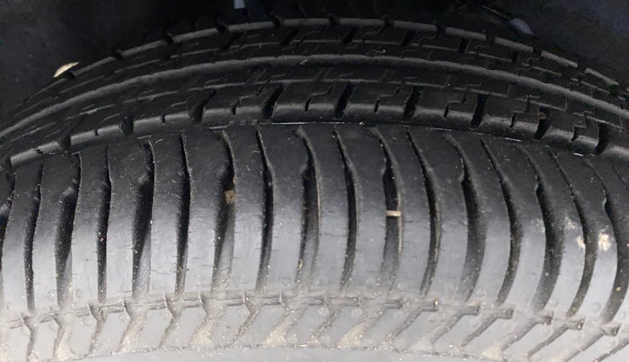 2014 Ford Ecosport 1.5AMBIENTE TI VCT, Petrol, Manual, 21,228 km, Right Rear Tyre Tread