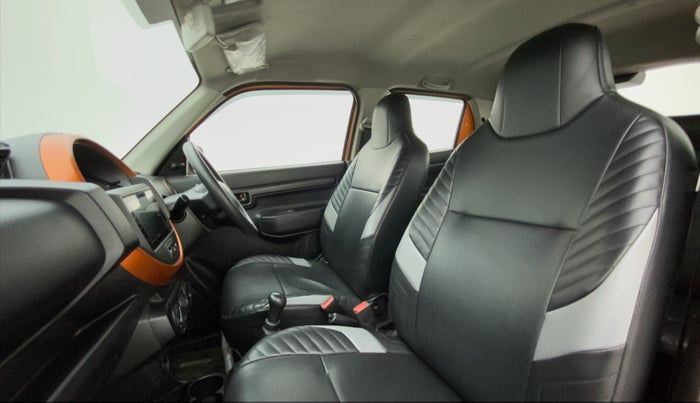 2019 Maruti S PRESSO VXI+, Petrol, Manual, 24,445 km, Right Side Front Door Cabin