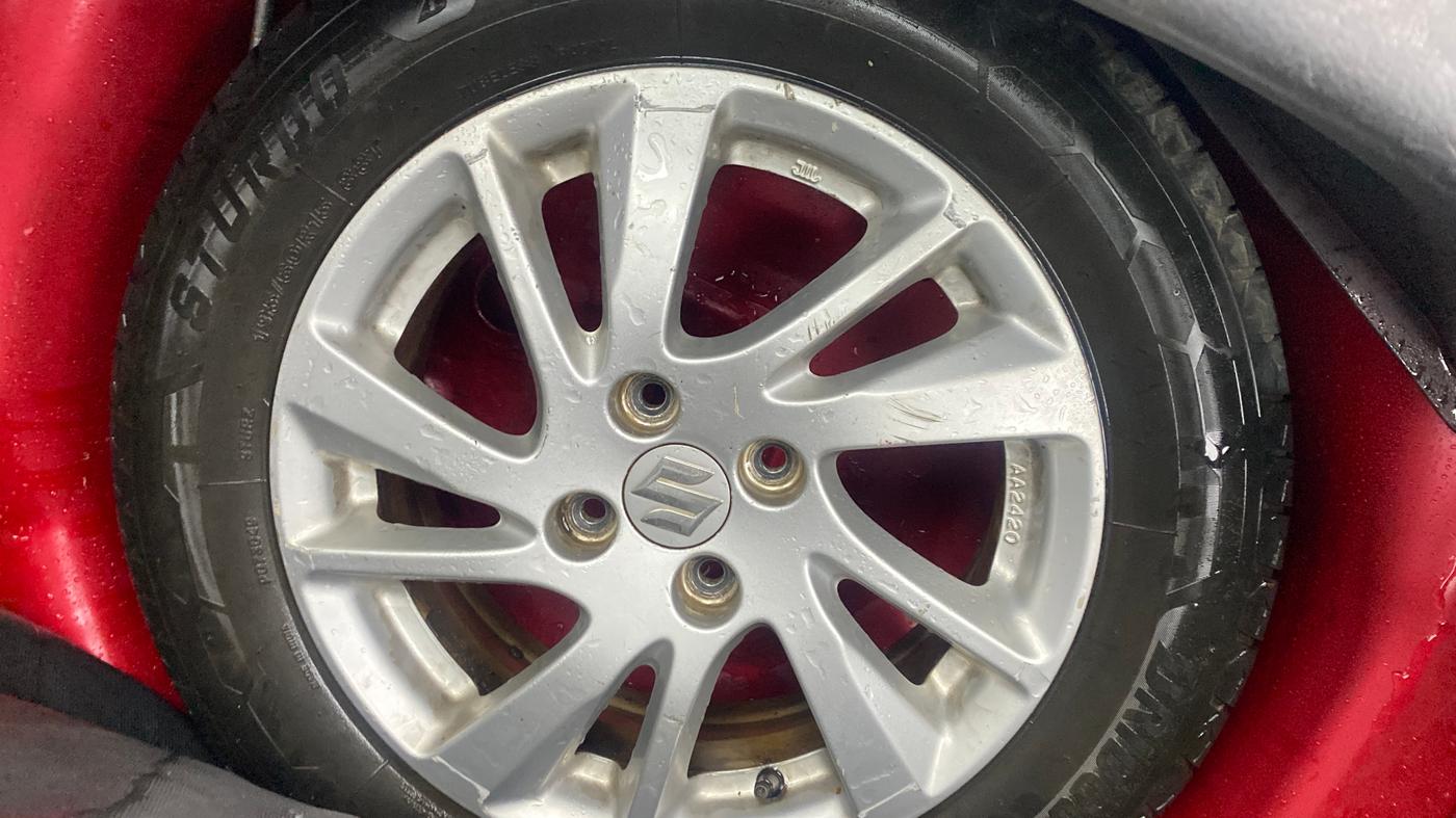 2014 Maruti Swift ZXI, Petrol, Manual, 94,274 km, Spare Tyre