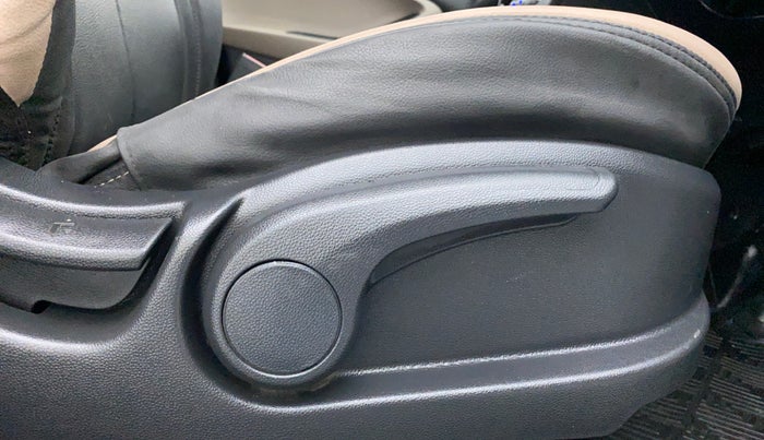 2019 Hyundai Elite i20 1.4 SPORTS PLUS CRDI, Diesel, Manual, 41,041 km, Driver Side Adjustment Panel