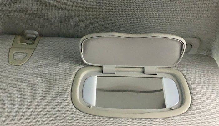 2017 Jeep Compass SPORT 2.0 DIESEL, Diesel, Manual, 96,706 km, Ceiling - Vanity mirror light not working