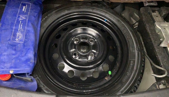 2013 Maruti Wagon R Stingray VXI, Petrol, Manual, 58,276 km, Spare Tyre