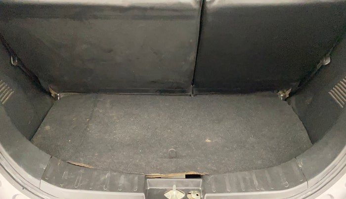 2013 Maruti Wagon R Stingray VXI, Petrol, Manual, 58,276 km, Boot Inside