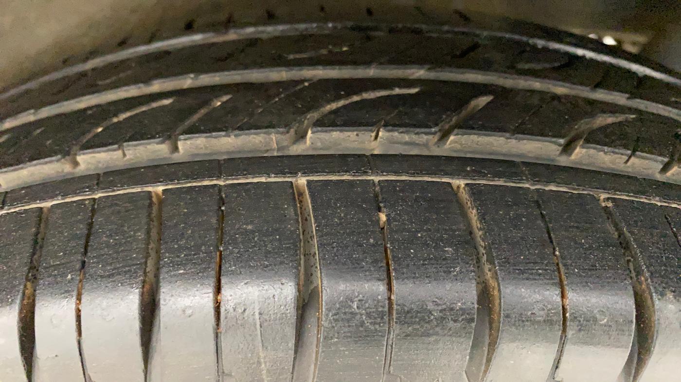 2013 Maruti Wagon R Stingray VXI, Petrol, Manual, 58,276 km, Left Rear Tyre Tread