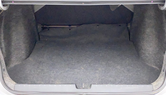 2015 Honda City 1.5L I-VTEC V MT, Petrol, Manual, 43,831 km, Boot Inside