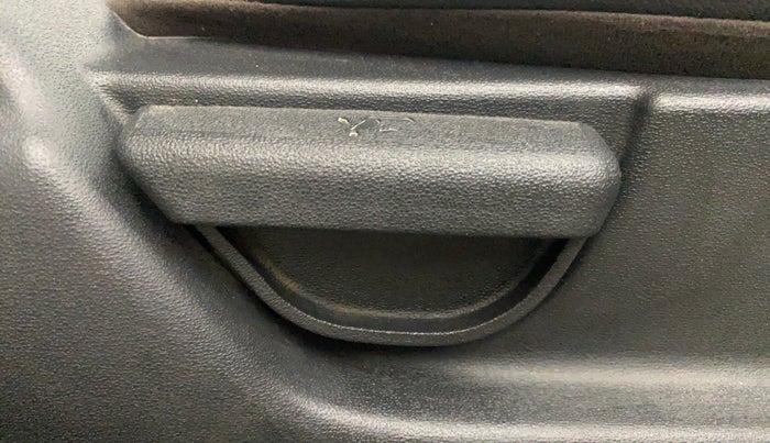 2013 Hyundai i20 MAGNA (O) 1.2, Petrol, Manual, 73,810 km, Driver Side Adjustment Panel