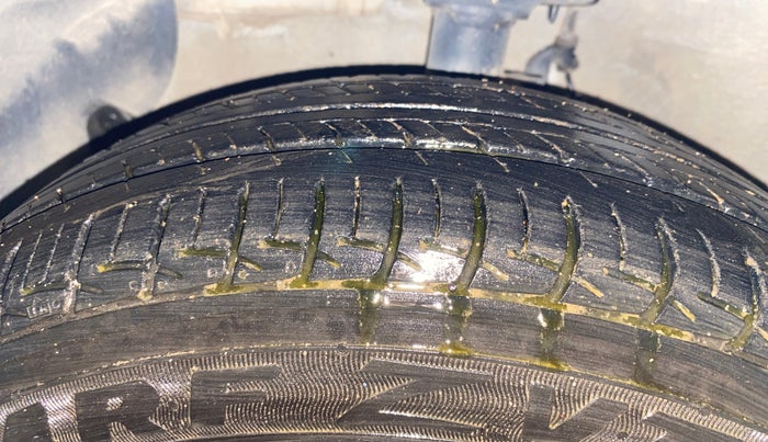 2019 Hyundai Grand i10 SPORTZ 1.2 KAPPA VTVT, Petrol, Manual, 33,118 km, Left Front Tyre Tread