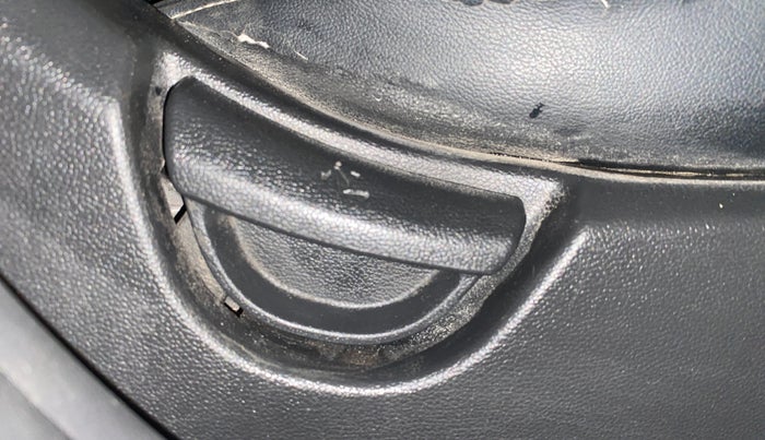 2019 Hyundai Grand i10 SPORTZ 1.2 KAPPA VTVT, Petrol, Manual, 33,118 km, Driver Side Adjustment Panel