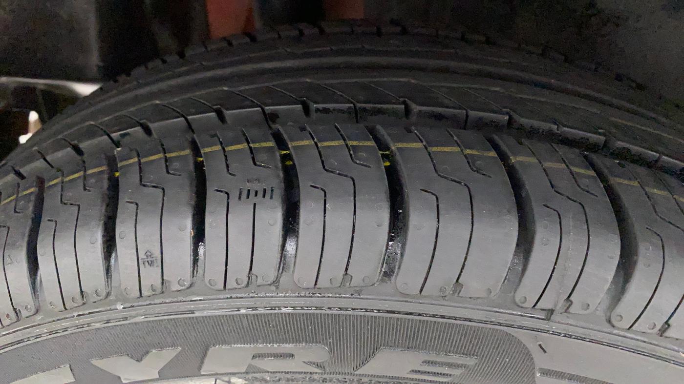 2018 Maruti Swift ZXI PLUS, Petrol, Manual, 48,119 km, Right Rear Tyre Tread