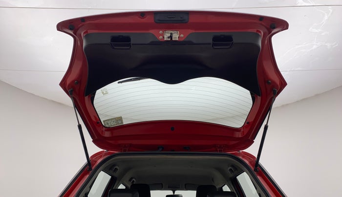 2018 Maruti Swift ZXI PLUS, Petrol, Manual, 48,119 km, Boot Door Open