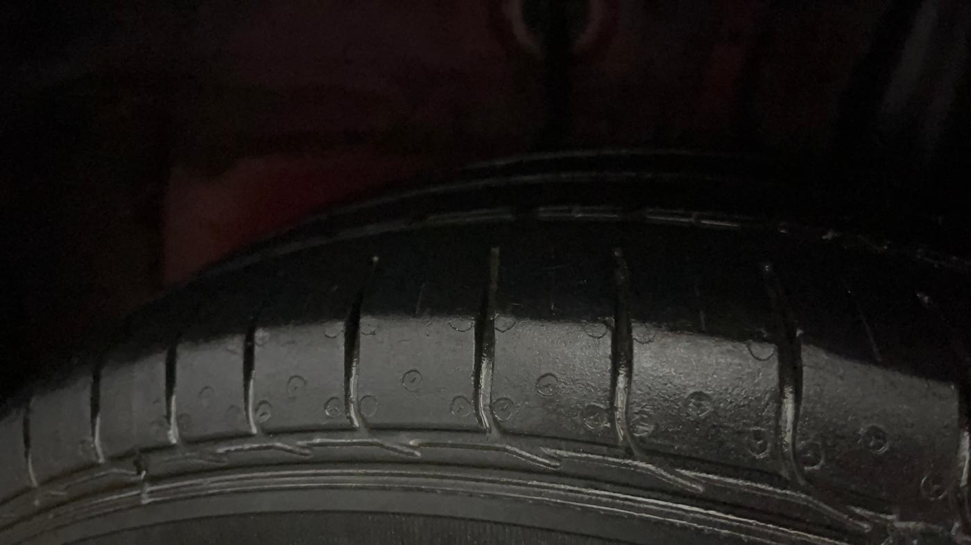 2018 Hyundai Elite i20 MAGNA EXECUTIVE 1.2, Petrol, Manual, 72,862 km, Left Rear Tyre Tread