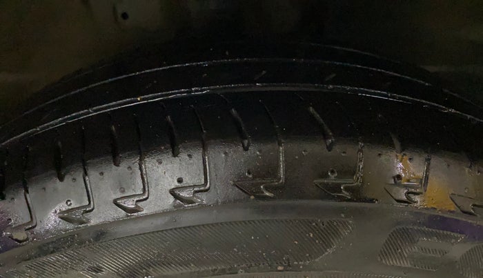 2024 Maruti Celerio VXI, Petrol, Manual, 17,437 km, Right Front Tyre Tread