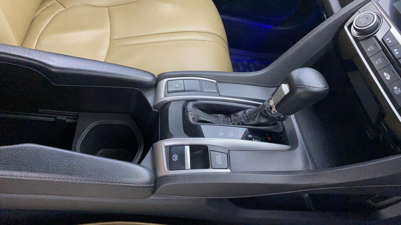 2019 Honda Civic 1.8L I-VTEC ZX CVT, Petrol, Automatic, 31,694 km, Gear Lever