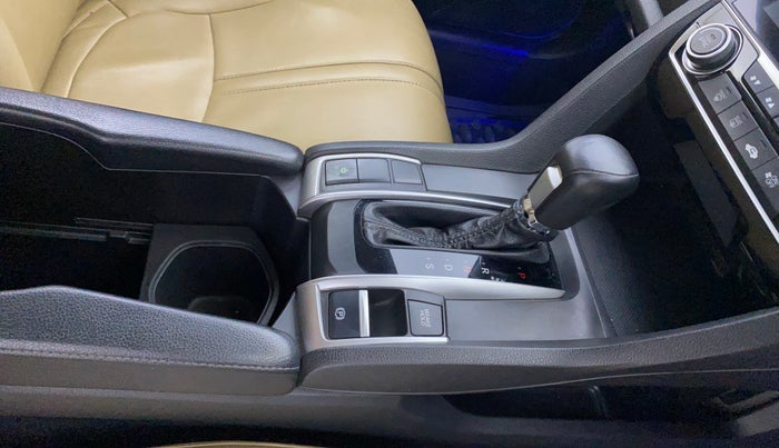 2019 Honda Civic 1.8L I-VTEC ZX CVT, Petrol, Automatic, 31,694 km, Gear Lever