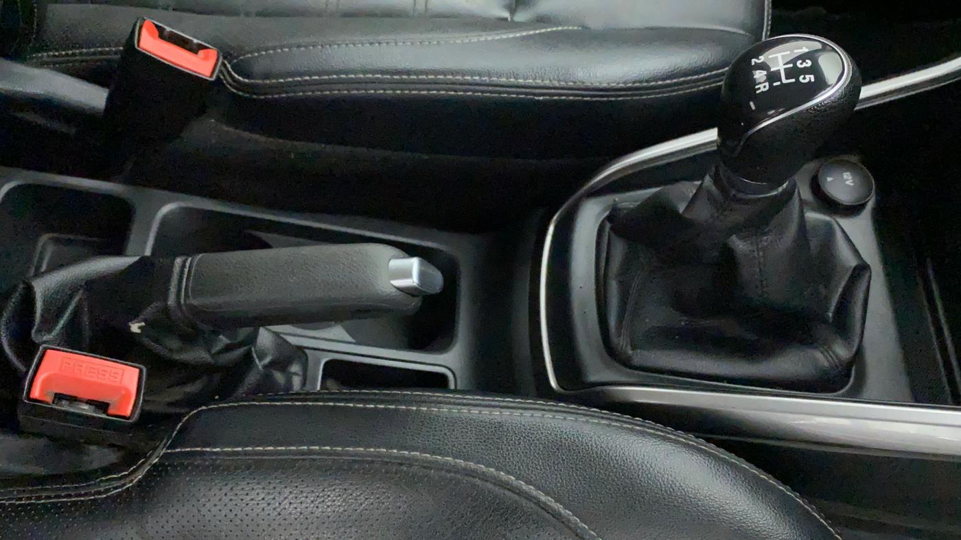 2019 Ford Ecosport TITANIUM + 1.5L DIESEL, Diesel, Manual, 57,382 km, Gear Lever