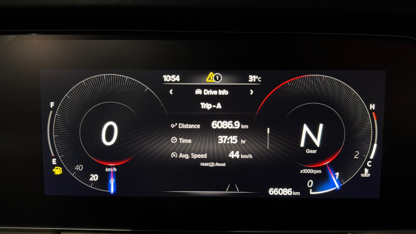 2023 Mahindra XUV700 AX7 Petrol MT 7 STR, Petrol, Manual, 66,086 km, Odometer Image