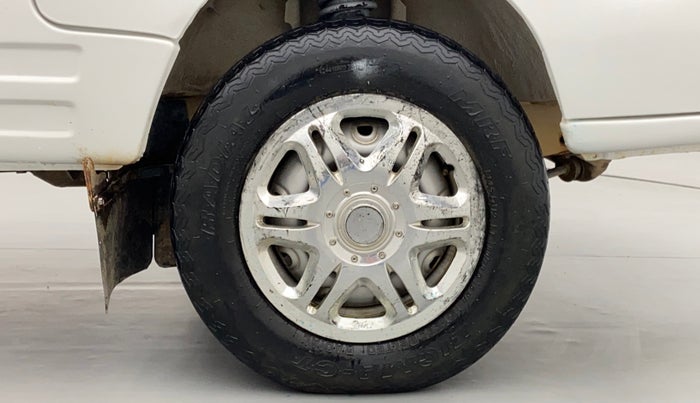 2017 Maruti OMNI E 8 STR, Petrol, Manual, 29,054 km, Left Front Wheel