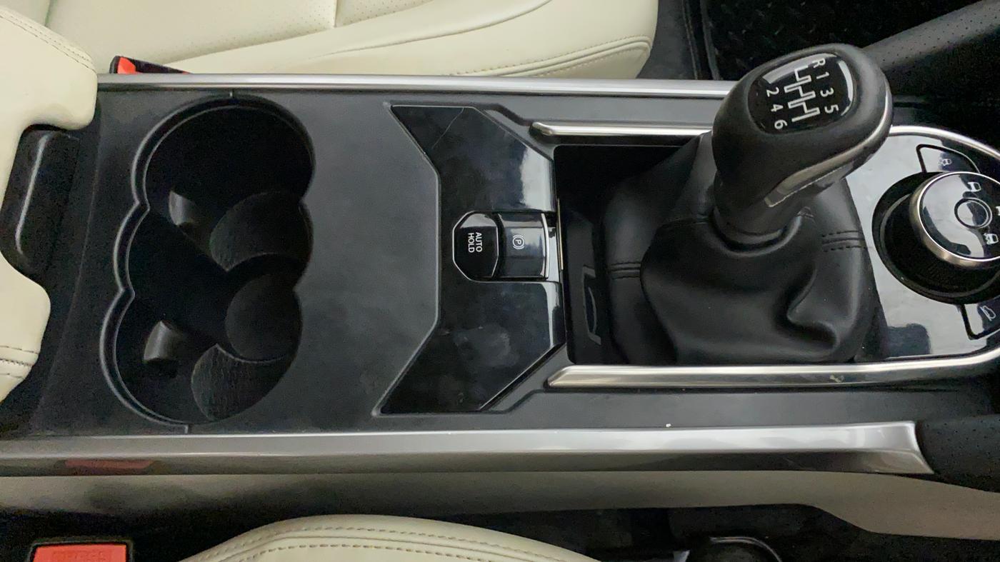 2021 Tata Safari XZ PLUS, Diesel, Manual, 16,852 km, Gear Lever