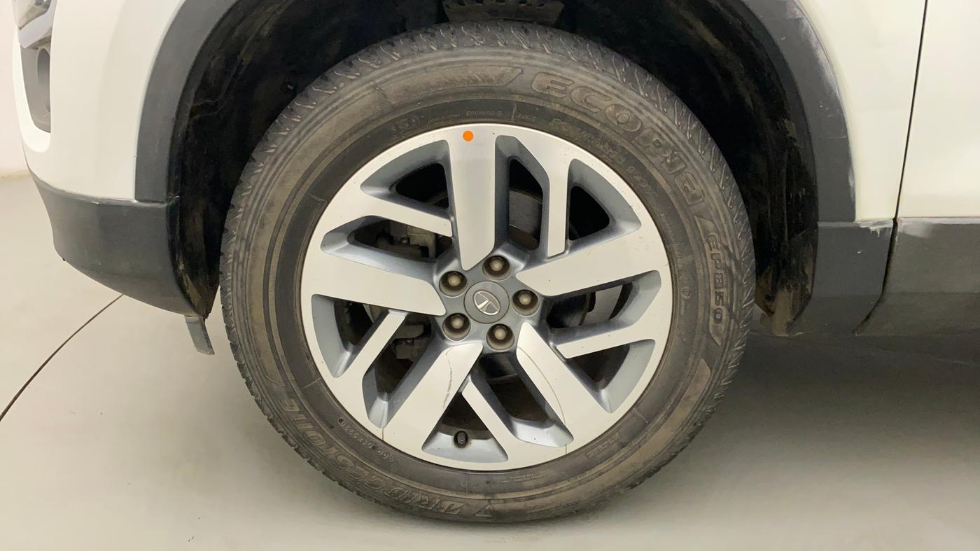 2021 Tata Safari XZ PLUS, Diesel, Manual, 16,852 km, Left Front Wheel