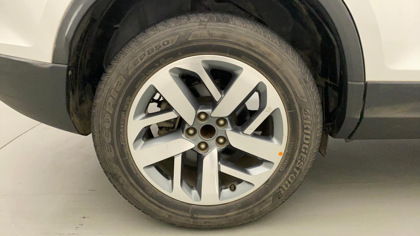 2021 Tata Safari XZ PLUS, Diesel, Manual, 16,852 km, Right Rear Wheel