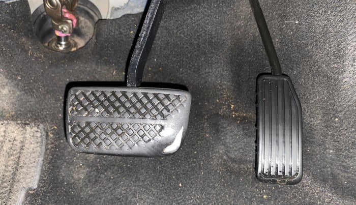 2016 Honda BR-V 1.5L I-VTEC V CVT, Petrol, Automatic, 1,42,634 km, Pedals