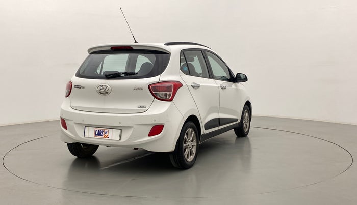 2016 Hyundai Grand i10 ASTA 1.2 (O) VTVT, Petrol, Manual, 33,893 km, Right Back Diagonal
