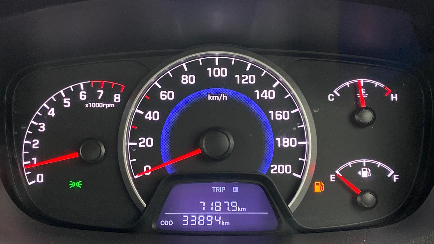 2016 Hyundai Grand i10 ASTA 1.2 (O) VTVT, Petrol, Manual, 33,893 km, Odometer Image