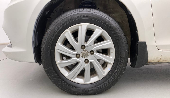 2016 Maruti Swift Dzire ZDI AMT, Diesel, Automatic, 89,121 km, Left Front Wheel