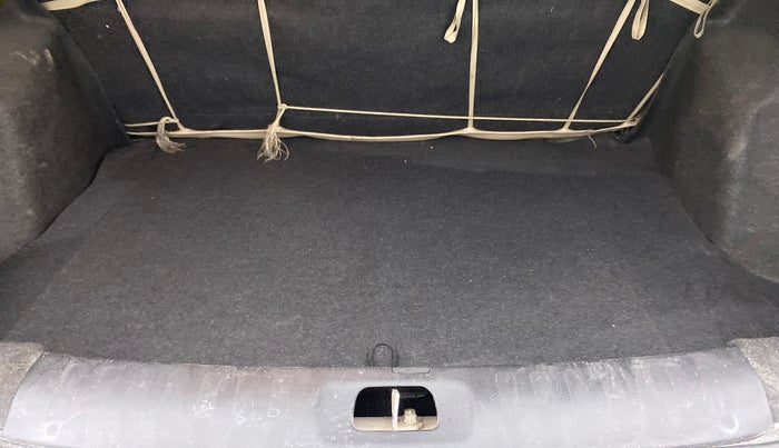 2016 Maruti Swift Dzire ZDI AMT, Diesel, Automatic, 89,121 km, Boot Inside