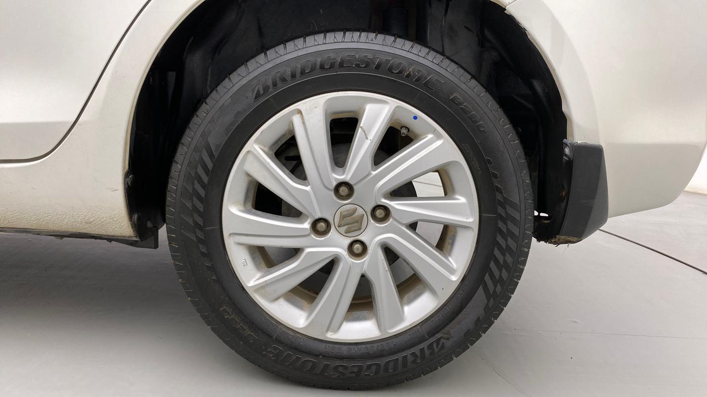2016 Maruti Swift Dzire ZDI AMT, Diesel, Automatic, 89,121 km, Left Rear Wheel